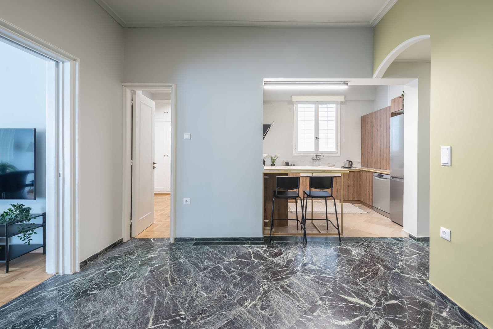 Σύγχρονο Σαλόνι