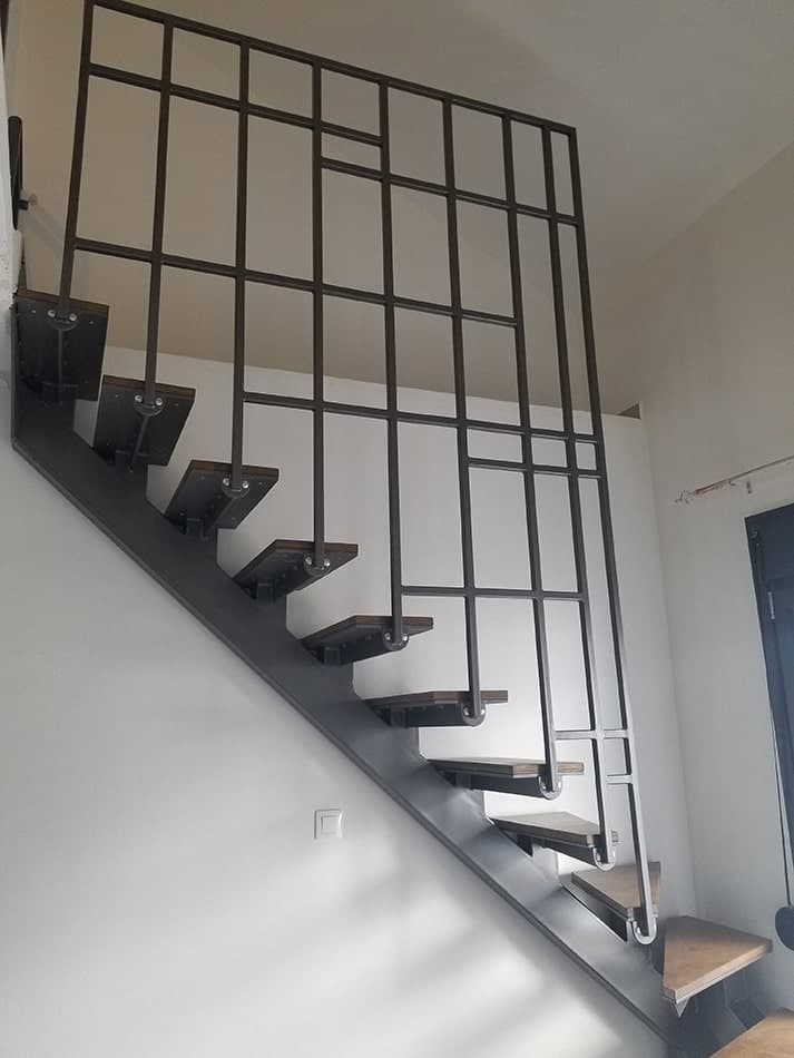 Μεταλλική Σκάλα