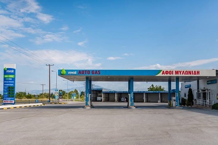 Εμπορική Κατασκευή