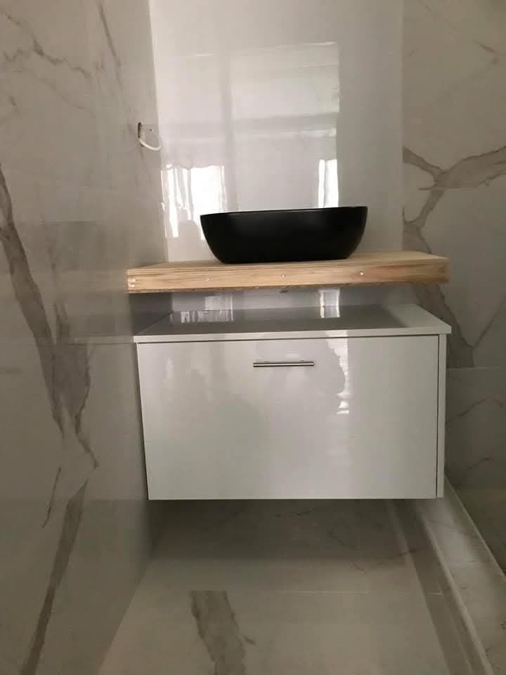 Μοντέρνος Νιπτήρας