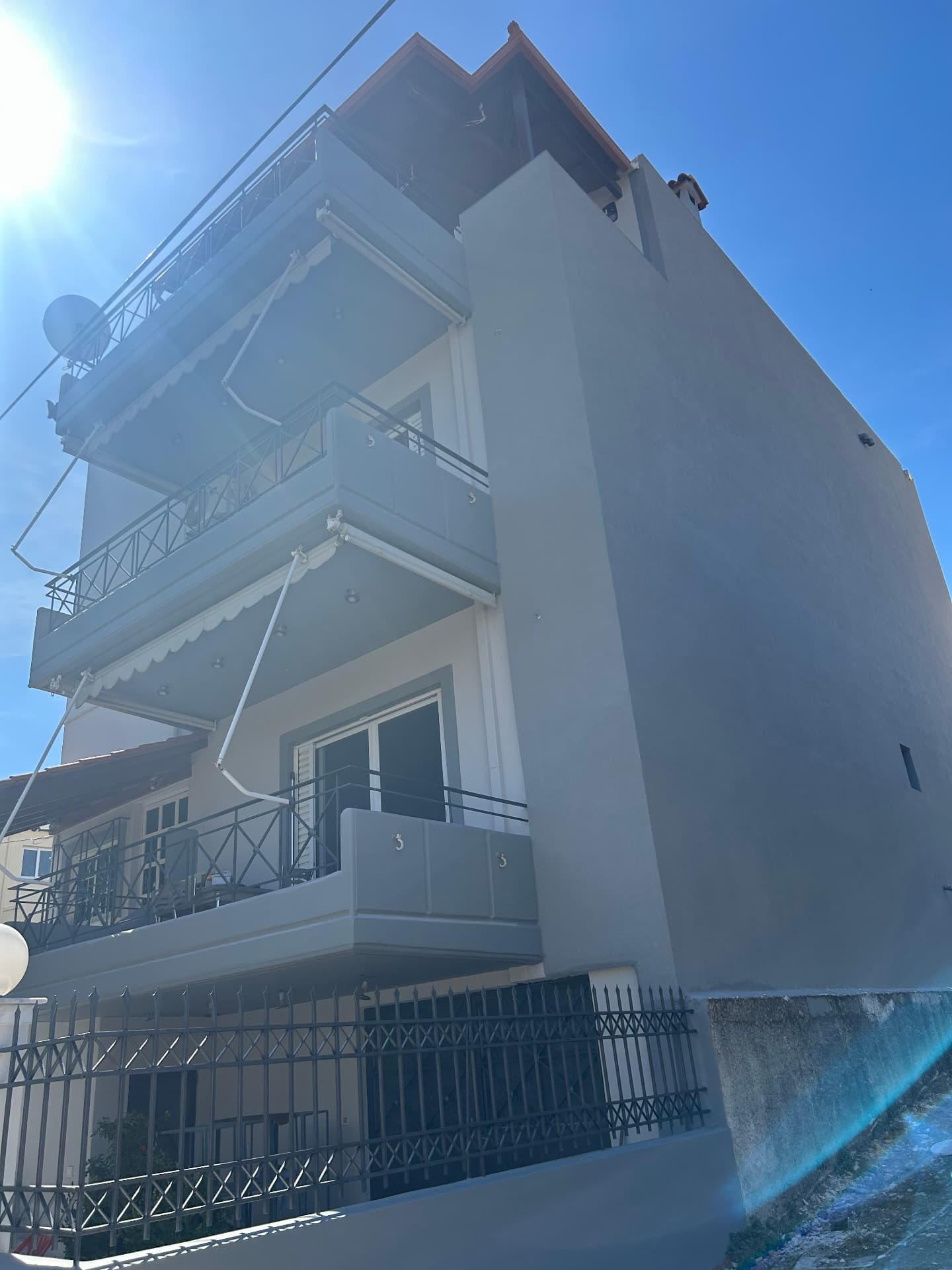 Ολοκληρωμένο έργο θερμοπρόσοψης - εξωτερική θερμομόνωση κτιρίου