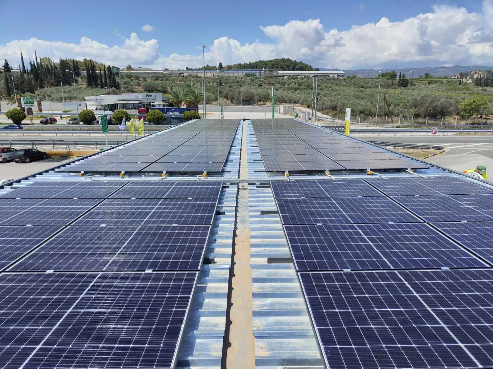 Φωτοβολταϊκά & Φορτιστές Ηλεκτρικών Οχημάτων